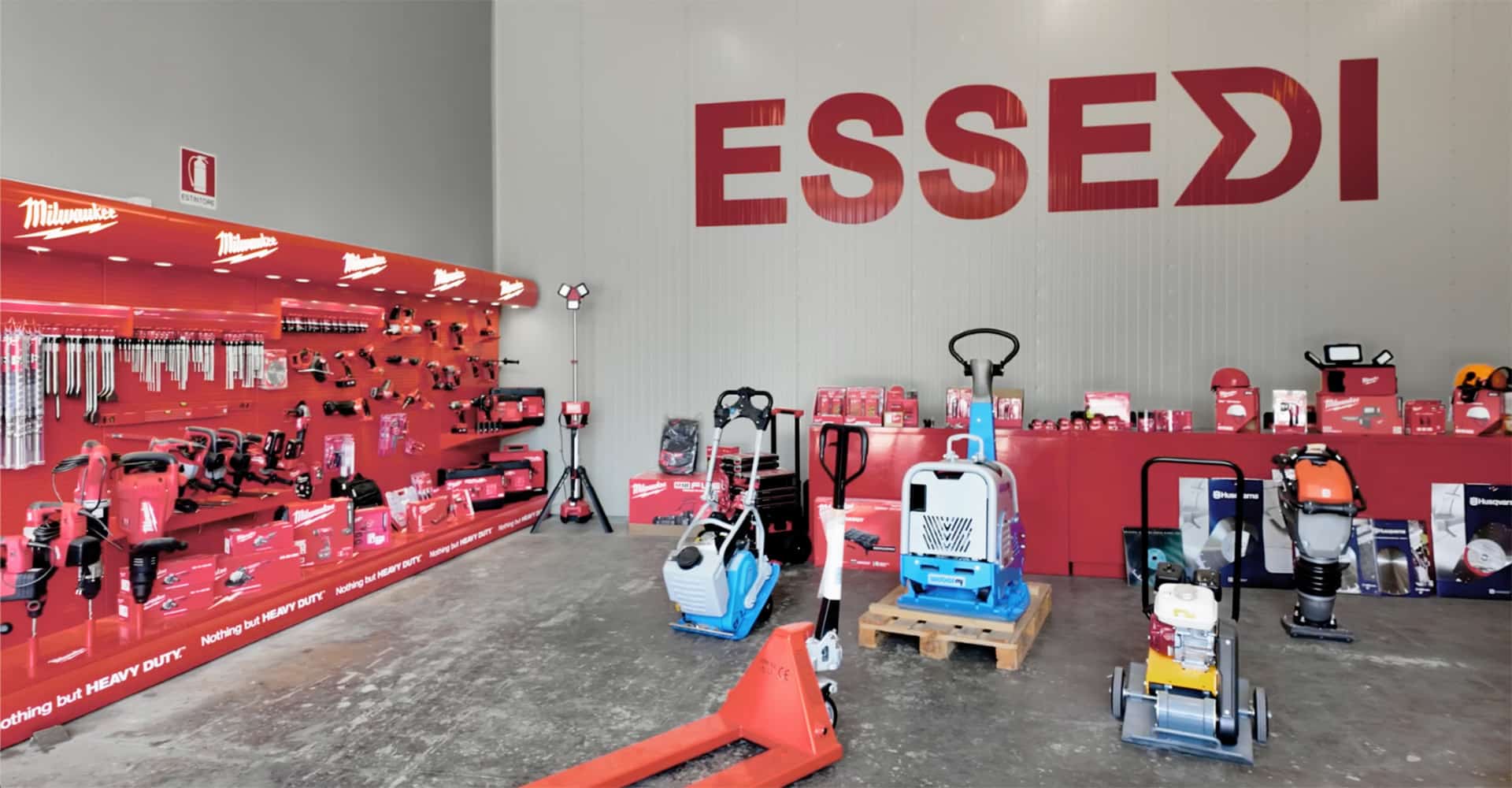 Noleggio macchine di elevazione e carrelli telescopici Varese